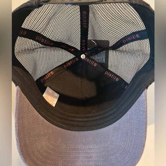 PISTIL VIVA TRUCKER HAT - Picture 2 of 7